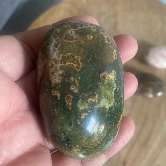 Crystal Palm Stones Bundle - Picture 5 of 7